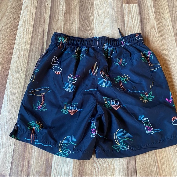 Jake Austin Black Cocktail Theme Swim Trunks New sz Small - Picture 5 of 6